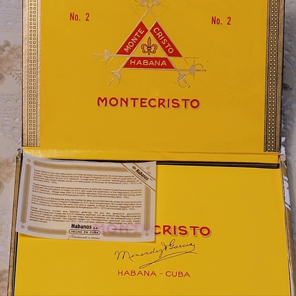 Authentic Wooden Cuban Montecristo Box only - Picture 5 of 6